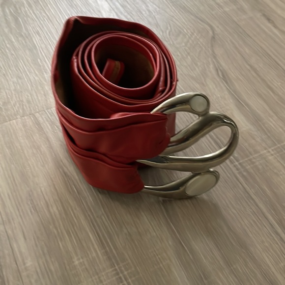 Vintage Salena’s Collection Red Leather Belt with Gemstone Buckle - Picture 12 of 12